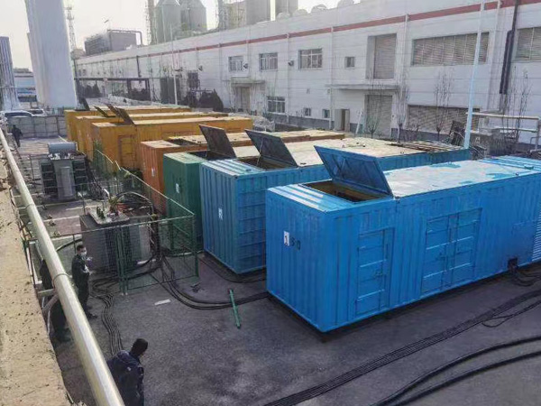 新抚380V和690V电压的电缆线相同吗？